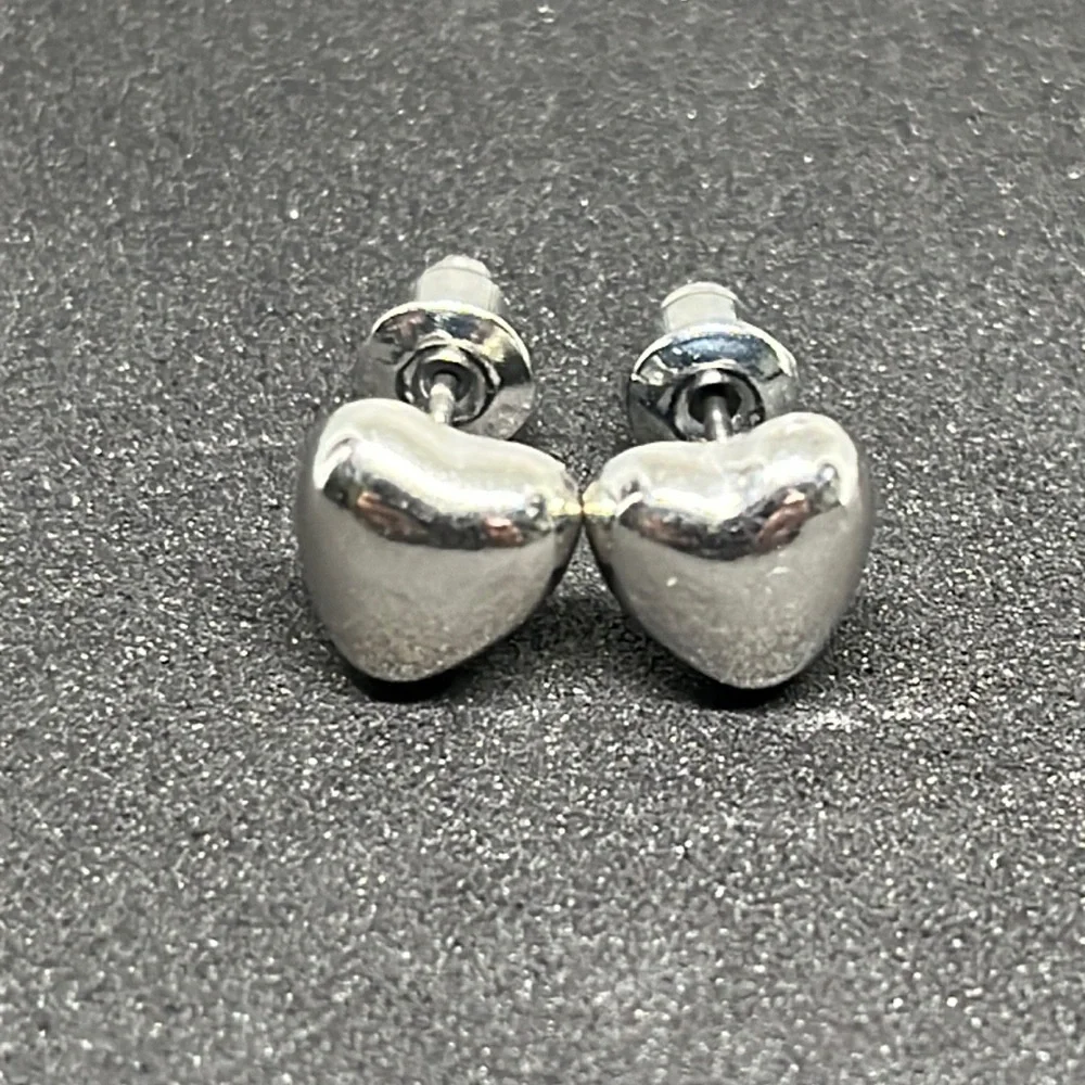 Earrings silver heart‎